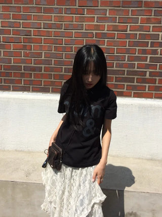 Clue Semi-Crop Printed Short Sleeve T-shirt
