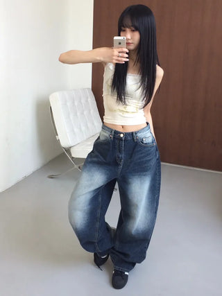 Lao back pocket embroidered washed denim pants