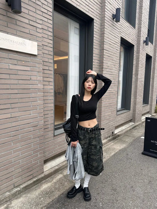 Rebe Basic Crop Long Sleeve T-shirt Daily Innerwear for Spring, Autumn, and Winter