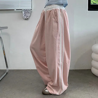 By Two-Line Lace Training Pants