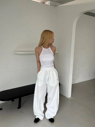 Moody Chewy Basic Ribbed Halter Sleeveless