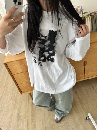 UL Hip Mood Cotton Round Neck Long Sleeve T-shirt
