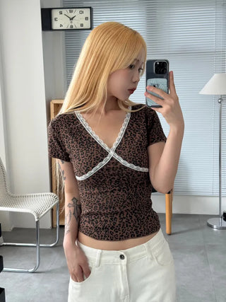 Lace Frill V-Neck Short Sleeve T-Shirt