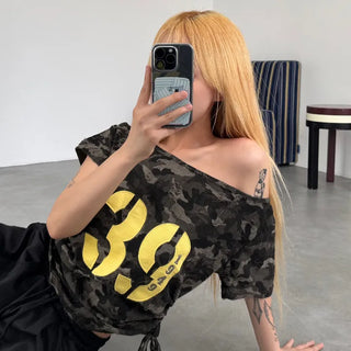 Y2K off-shoulder camouflage t-shirt