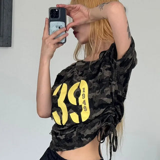 Y2K off-shoulder camouflage t-shirt