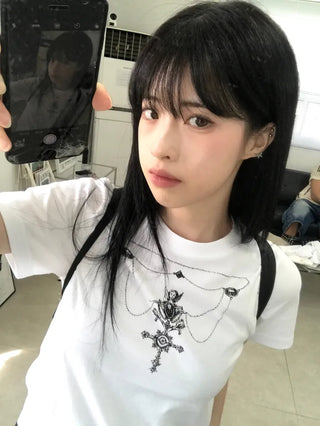 Vintage Necklace Round Neck Short Sleeve T-shirt