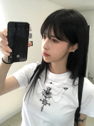 Vintage Necklace Round Neck Short Sleeve T-shirt