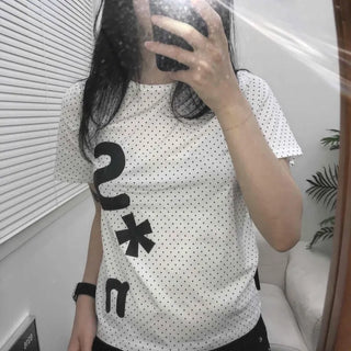 Effortless Chic Dot Kitsch Lettering T-shirt