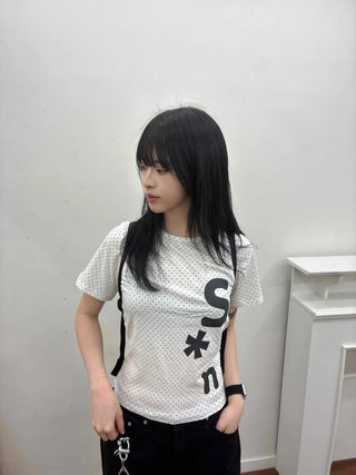 Effortless Chic Dot Kitsch Lettering T-shirt