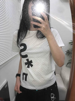 Effortless Chic Dot Kitsch Lettering T-shirt