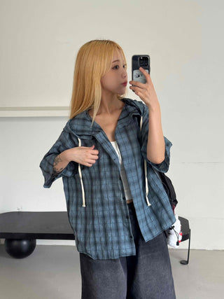 Check oversized short-sleeve hoodie