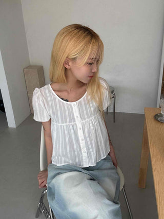Punched Raise Button Short Sleeve Blouse