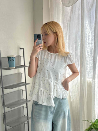 Heart diagonal asymmetrical frill blouse