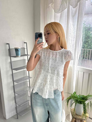 Heart diagonal asymmetrical frill blouse