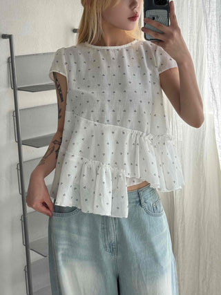 Heart diagonal asymmetrical frill blouse