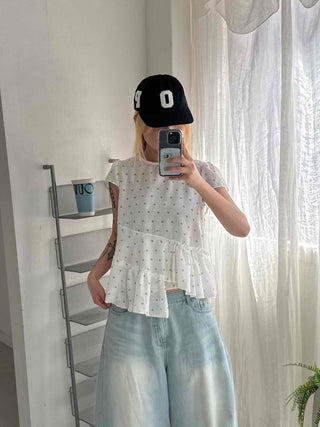 Heart diagonal asymmetrical frill blouse
