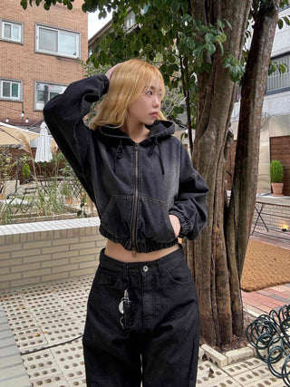 Vintage Over-the-Shoulder Loose-Fit Denim Jacket