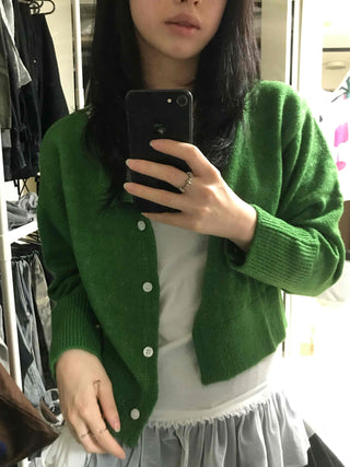 Soft Loose-Fit Knit Cardigan for Transitional Season