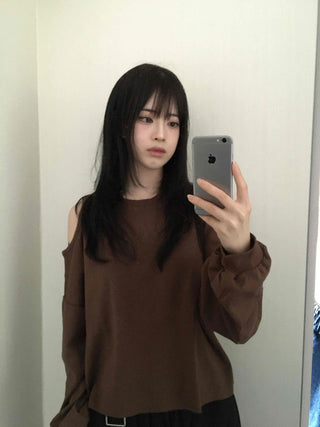 Romantic Shoulder Cutout Crop Sweatshirt