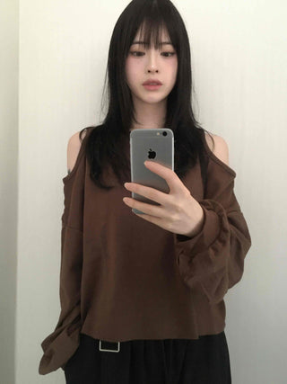Romantic Shoulder Cutout Crop Sweatshirt