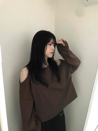 Romantic Shoulder Cutout Crop Sweatshirt