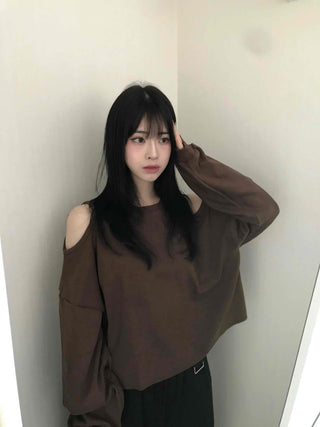 Romantic Shoulder Cutout Crop Sweatshirt