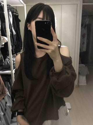 Romantic Shoulder Cutout Crop Sweatshirt