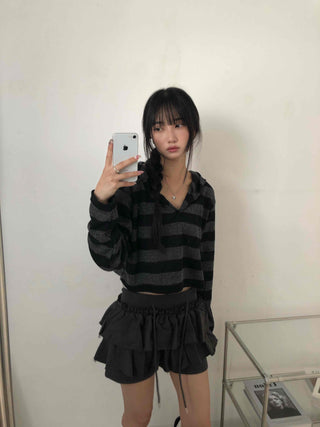 Simple Striped V-Neck Crop Hoodie