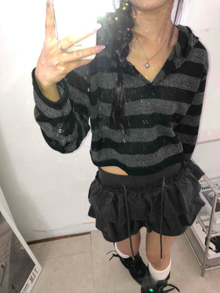 Simple Striped V-Neck Crop Hoodie