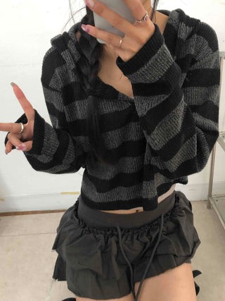 Simple Striped V-Neck Crop Hoodie
