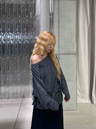 Romantic WoolWool Alpaca One-Shoulder Knit