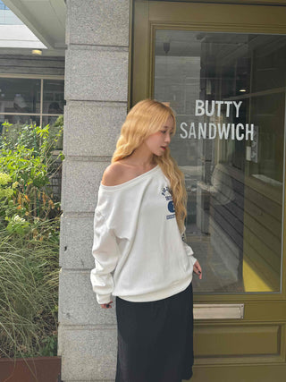 Simple Trendy Number Two Off-Shoulder Sweatshirt