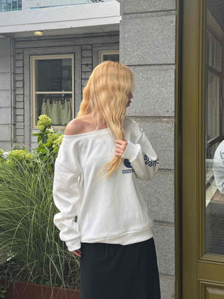 Simple Trendy Number Two Off-Shoulder Sweatshirt