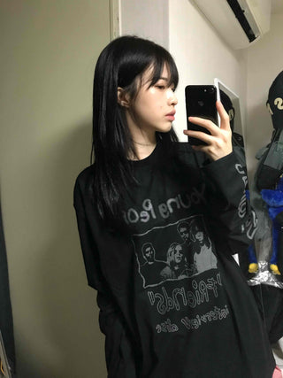 Vintage Lettering Long Sleeve T-shirt