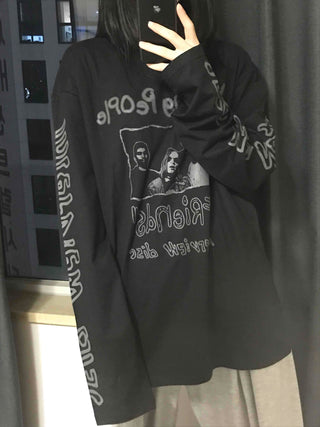 Vintage Lettering Long Sleeve T-shirt
