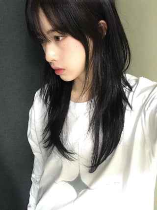 Simple Oversized Crossbody Long Sleeve T-shirt