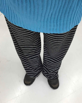Simple striped elastic waist pants