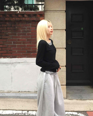 Daily Loose Fit U-Neck Long Sleeve T-Shirt