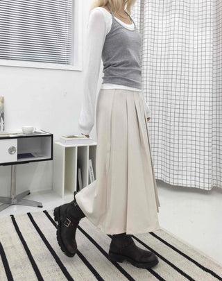 Simple Pleated Long Skirt