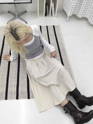 Simple Pleated Long Skirt