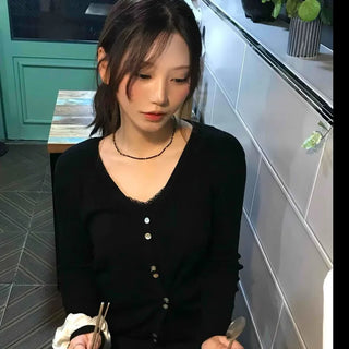 Plain Cotton Cardigan for Date Look