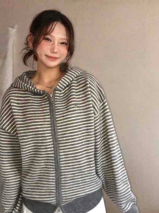 Effortless Chic Striped Zip-Up Knit Hoodie