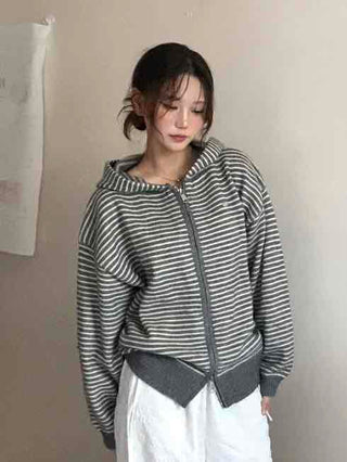 Effortless Chic Striped Zip-Up Knit Hoodie