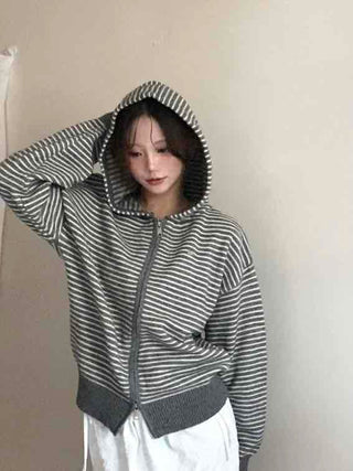 Effortless Chic Striped Zip-Up Knit Hoodie