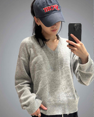 Natural Plain V-Neck Knit
