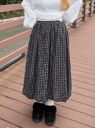 Unique vintage check long skirt