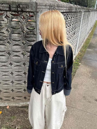 Two-pocket check-sleeve shirt collar denim jacket