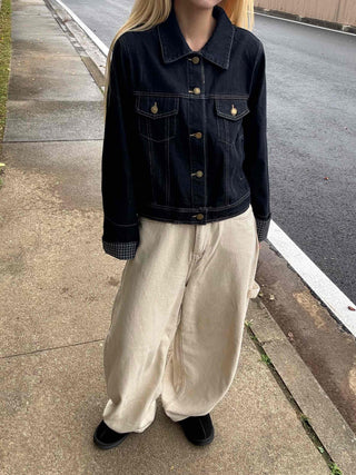 Two-pocket check-sleeve shirt collar denim jacket