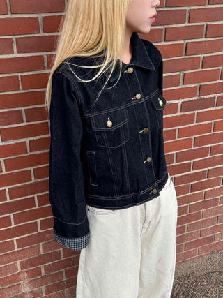 Two-pocket check-sleeve shirt collar denim jacket