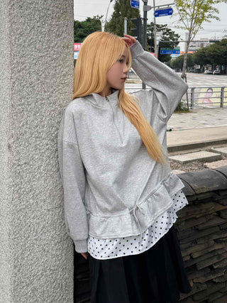 Daily Dot Frill Half-Zip Sweatshirt